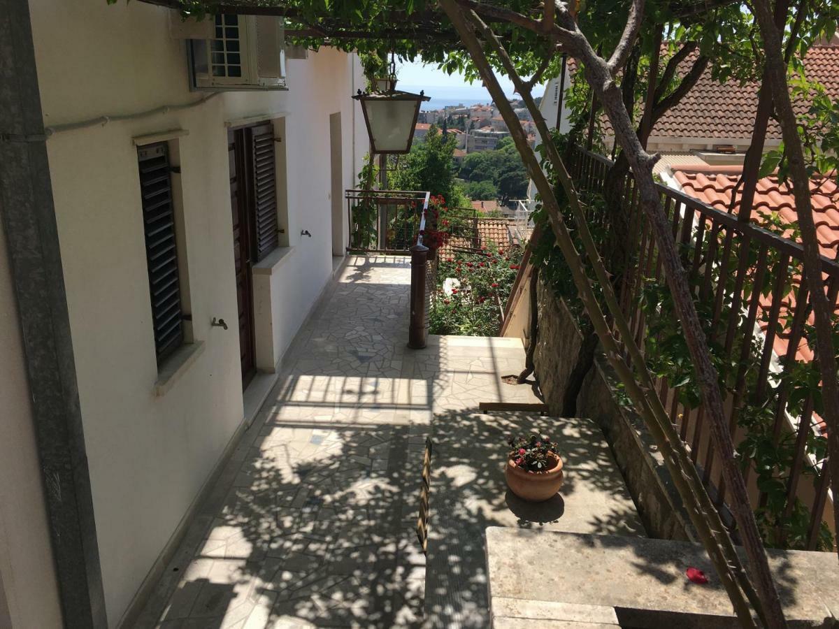Luigi Apartments دوبروفينك المظهر الخارجي الصورة