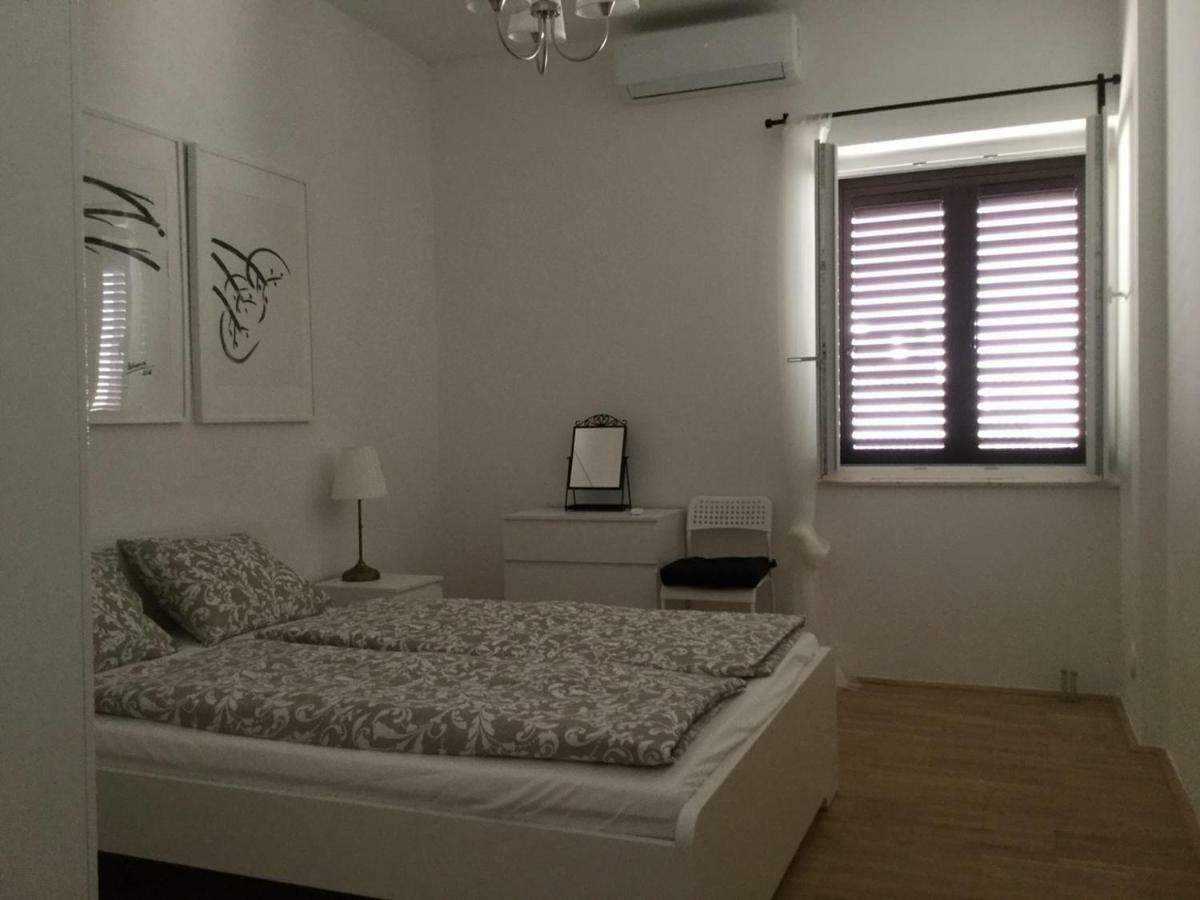 Luigi Apartments دوبروفينك المظهر الخارجي الصورة